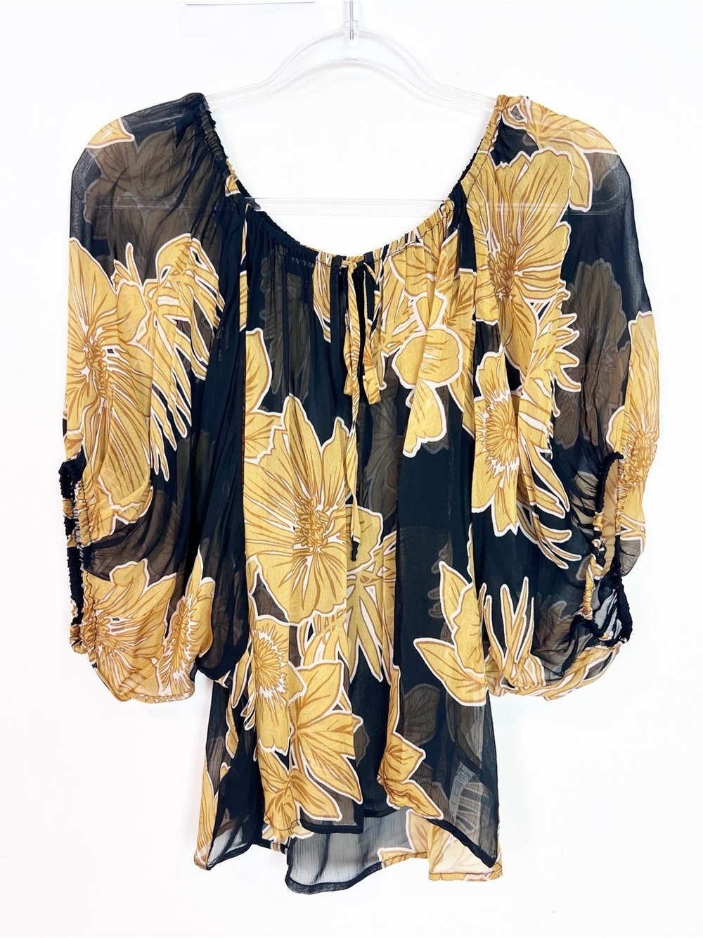 FIFTEEN TWENTY BLACK YELLOW FLORAL SEMI SHEER BLOUSE SHORT PUFF SLEEVES SZ LARGE